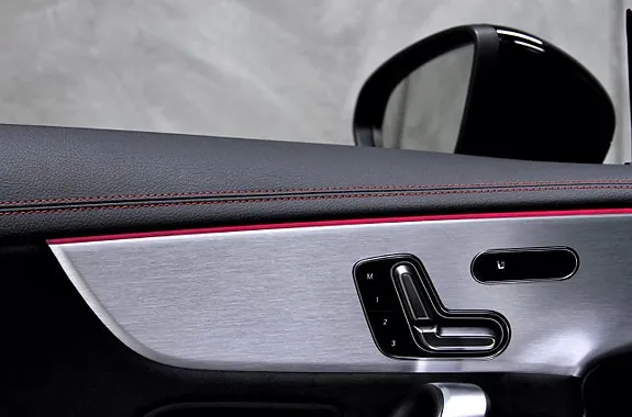 Mercedes-Benz Cla180 2020 photo 2