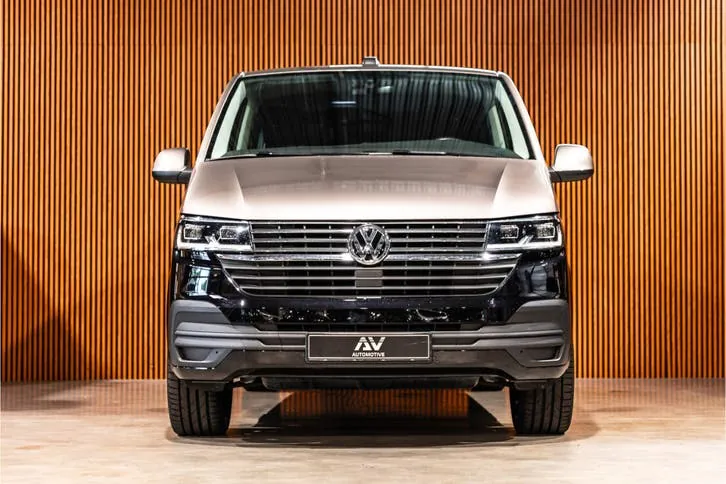Volkswagen Transporter 2023 photo 2