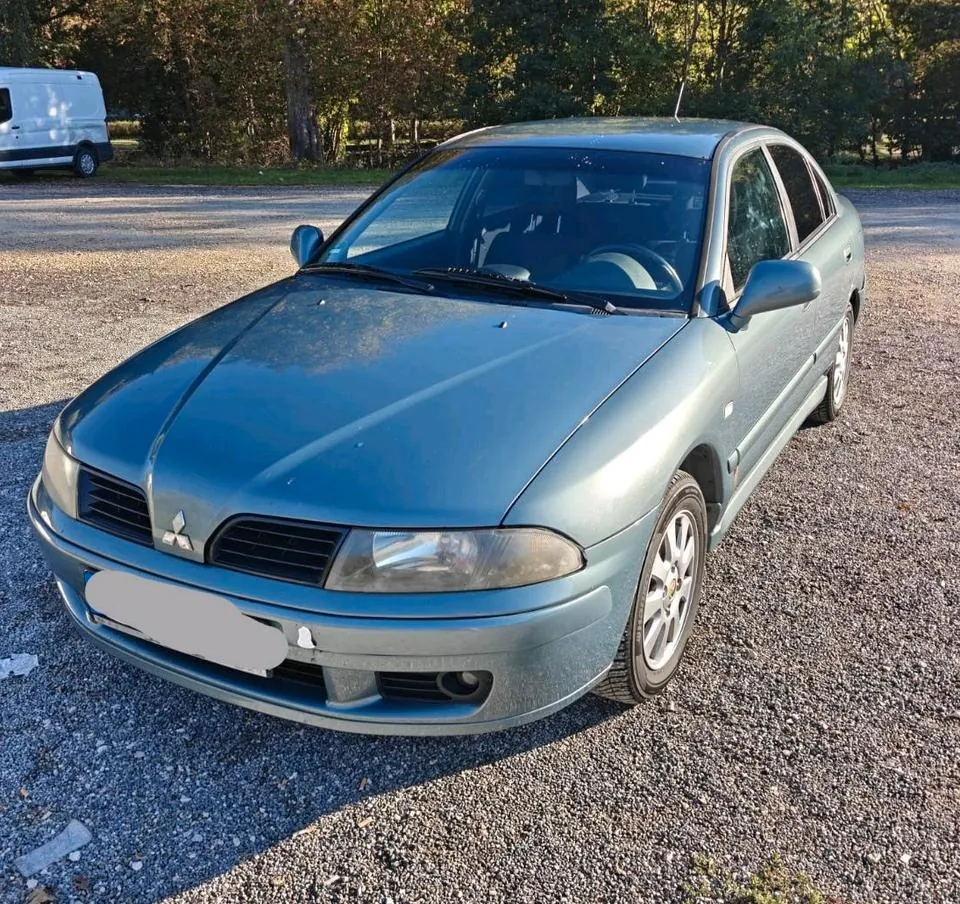 Mitsubishi Carisma