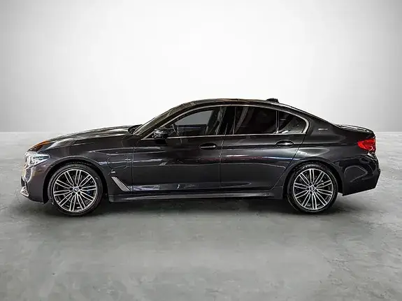 BMW 530E 2018 photo 2