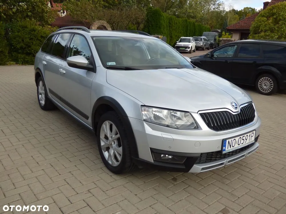 Skoda Octavia 2015 photo 2