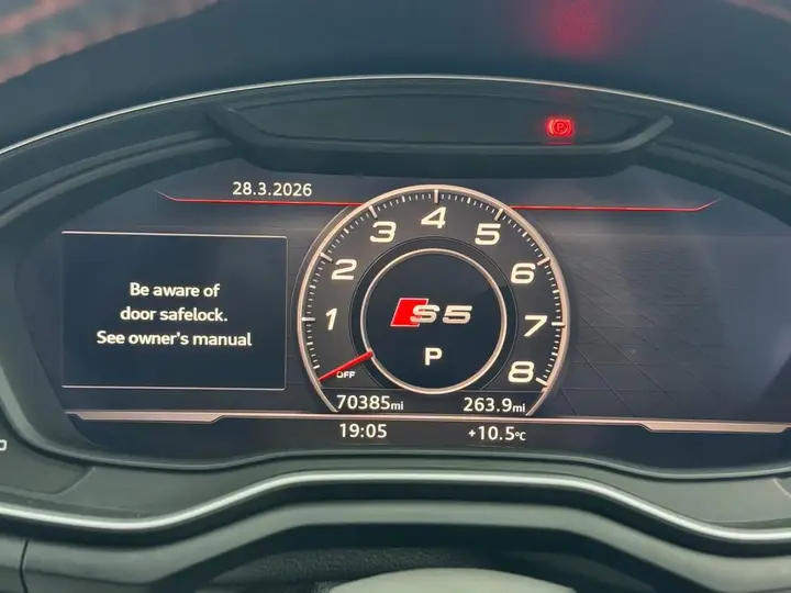 Audi S5 2017 photo 5