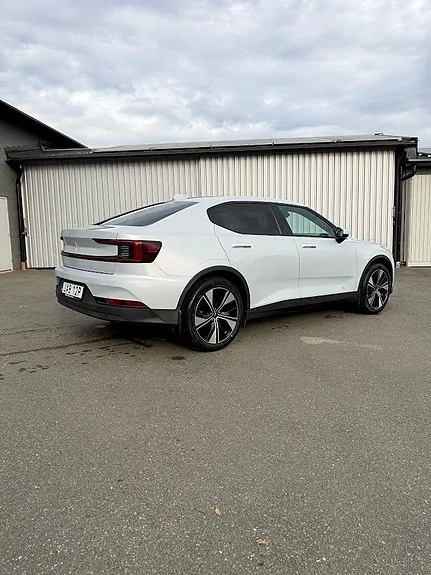 Polestar 2 2023 photo 3