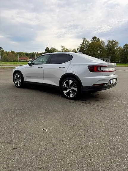 Polestar 2 2023 photo 4