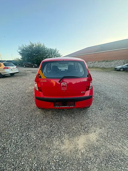 Hyundai I10 2010 photo 2
