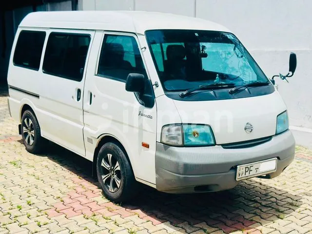 Nissan Serena 2007 photo 2