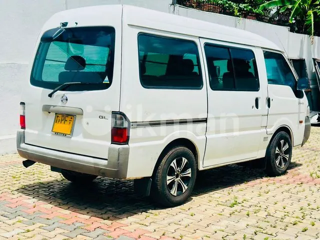Nissan Serena 2007 photo 3