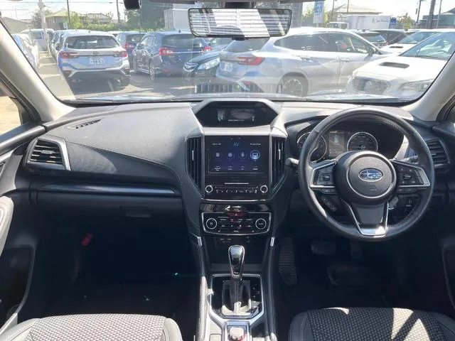 Subaru Forester 2023 photo 2