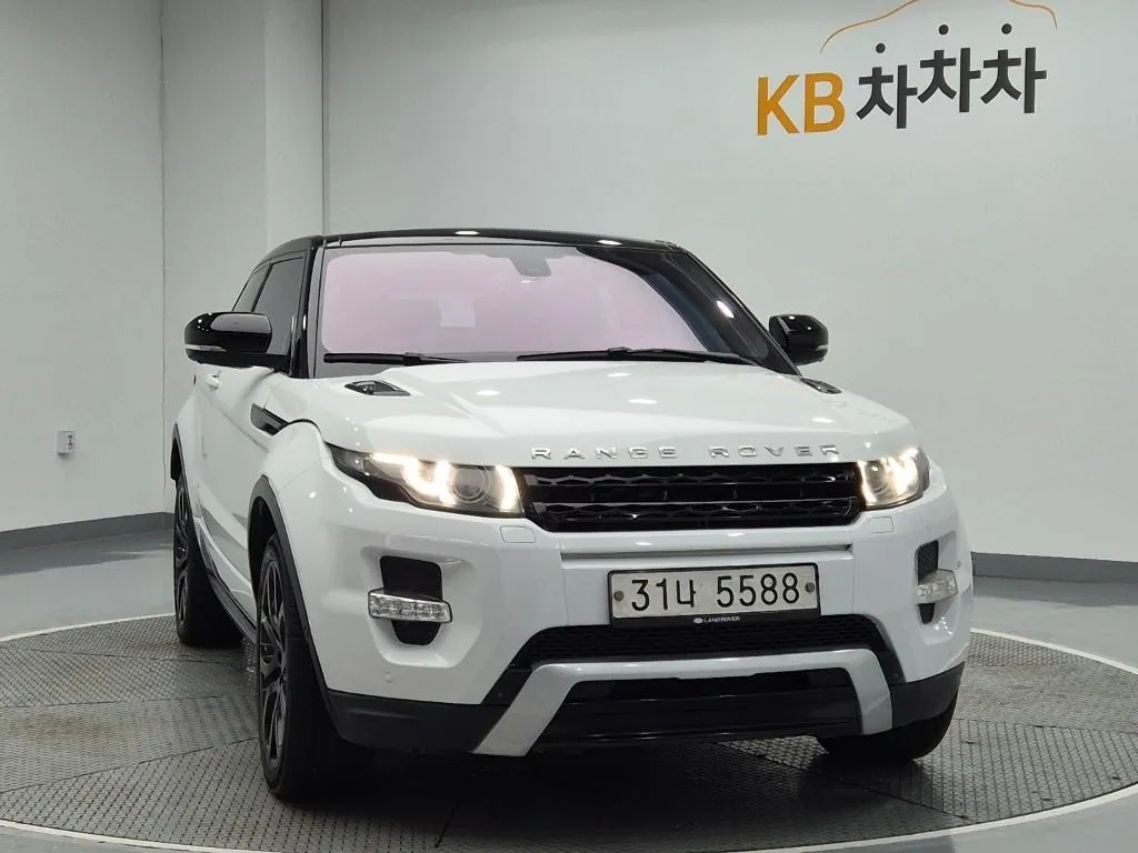 Land Rover Range Rover Evoque 2012 photo 4