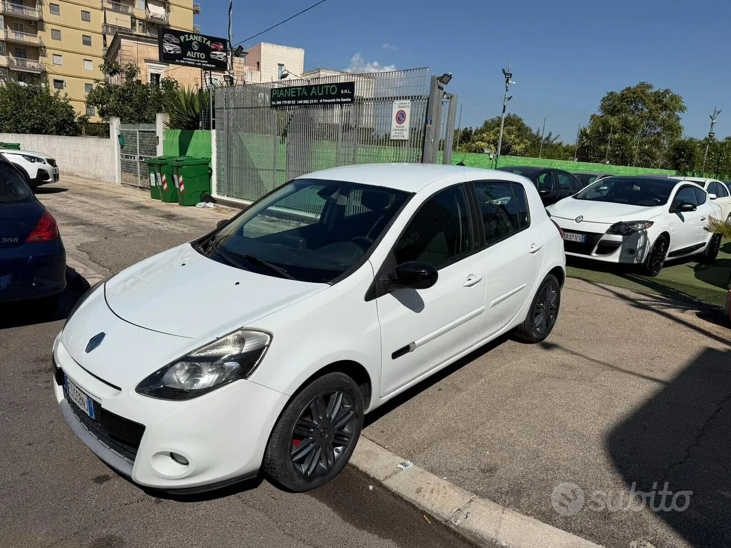 Renault Clio 2011 photo 5
