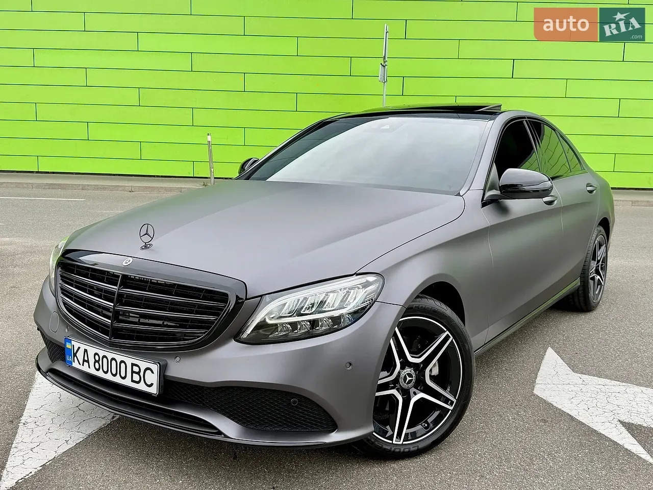 Mercedes-Benz C-Class 2018 photo 2