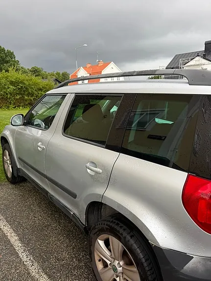 Skoda Yeti 2010 photo 3