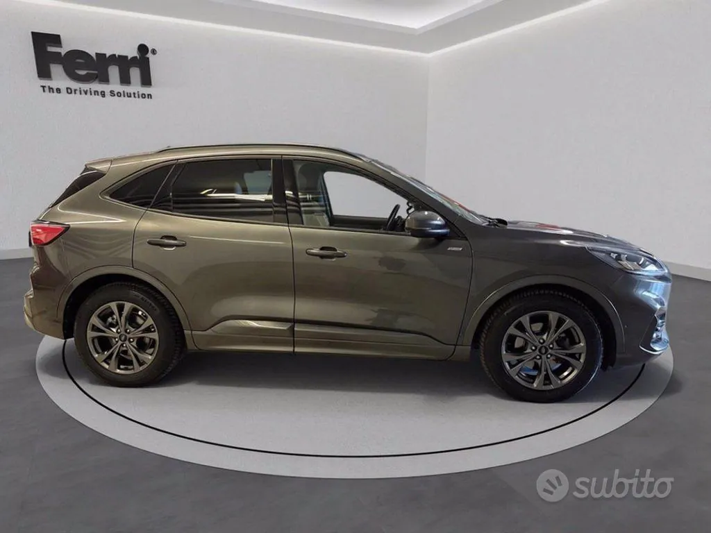 Ford Kuga 2023 photo 4