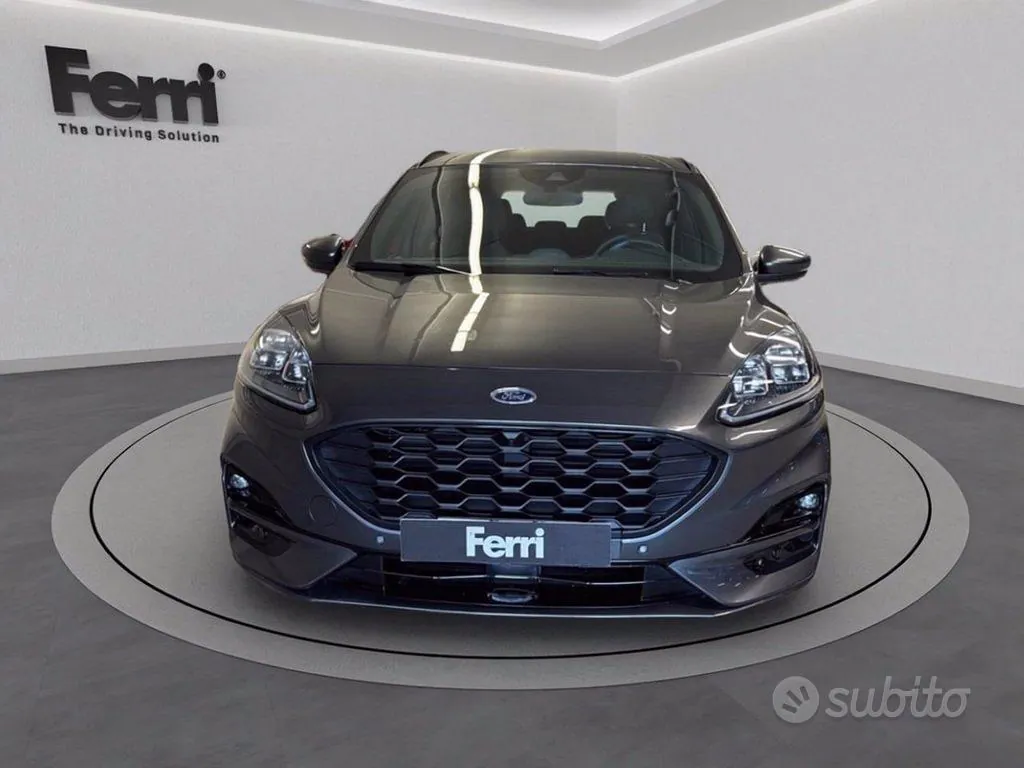 Ford Kuga 2023 photo 2