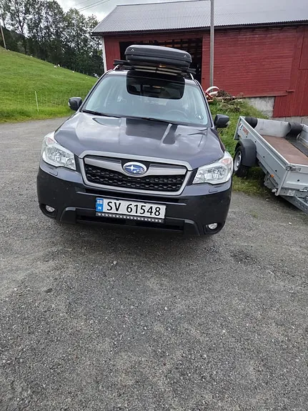 Subaru Forester 2015 photo 2
