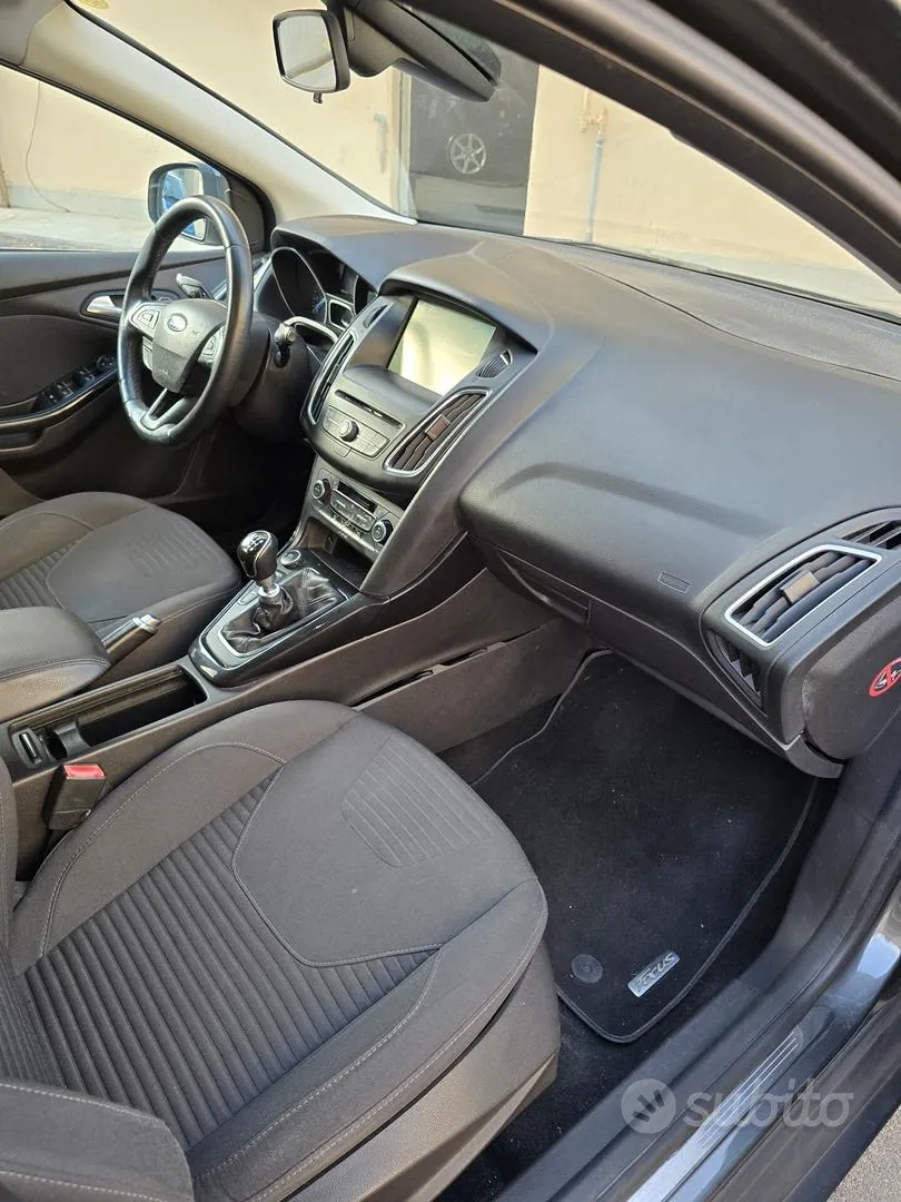 Ford Focus 2016 photo 5