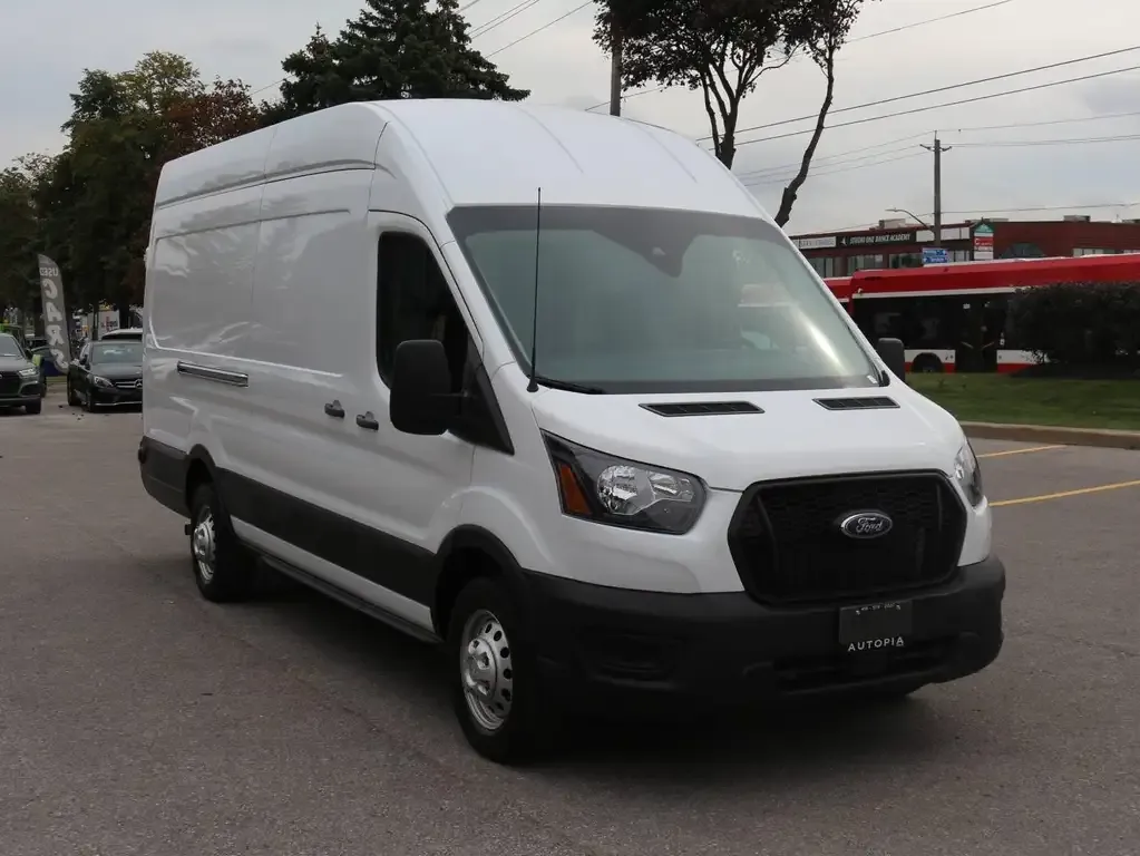 Ford Transit Cargo Van 2024 photo 3