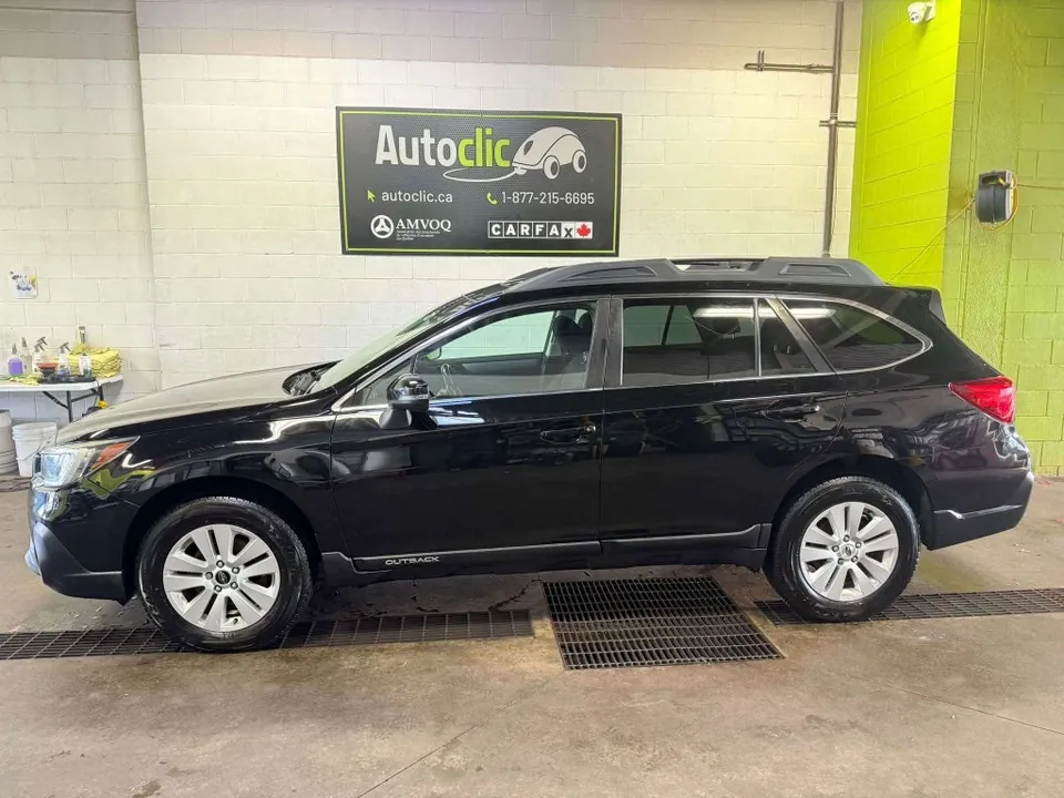 Subaru Outback 2018 photo 2