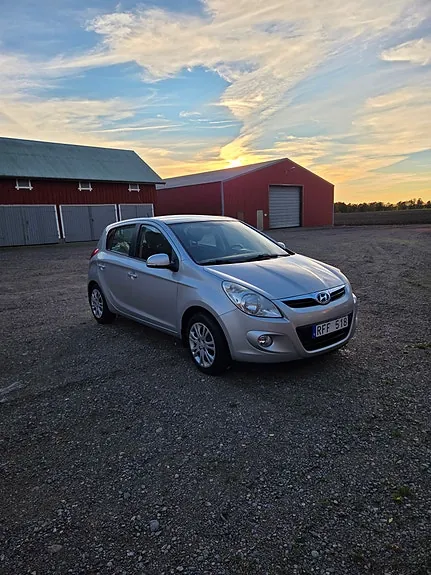 Hyundai I20
