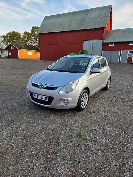 Hyundai I20 2012 photo 2