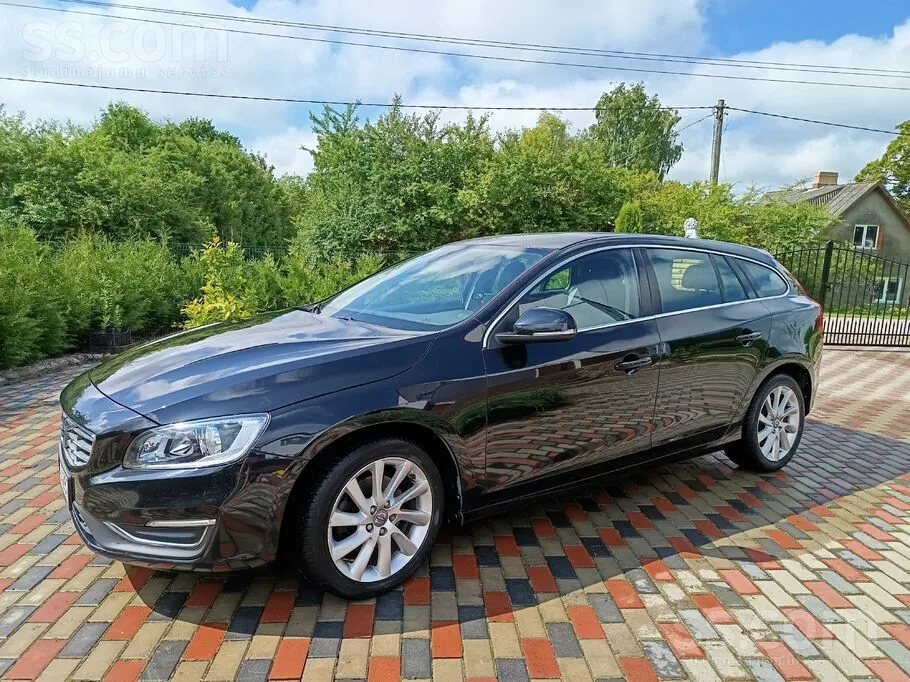 Volvo V60 2014 photo 2