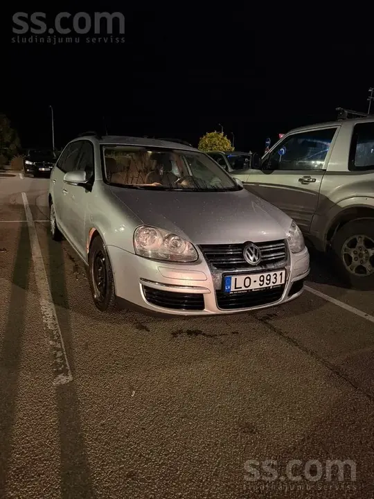 Volkswagen Golf 5 2009 photo 4
