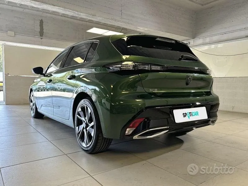 Peugeot 308 2023 photo 3