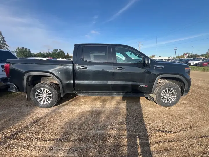 GMC Sierra 1500 2022 photo 2