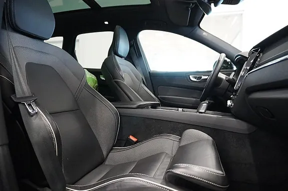 Volvo Xc60 2021 photo 4