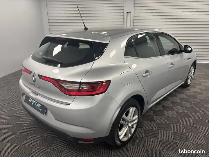 Renault Megane 2020 photo 5