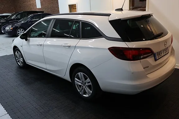 Opel Astra 2018 photo 2