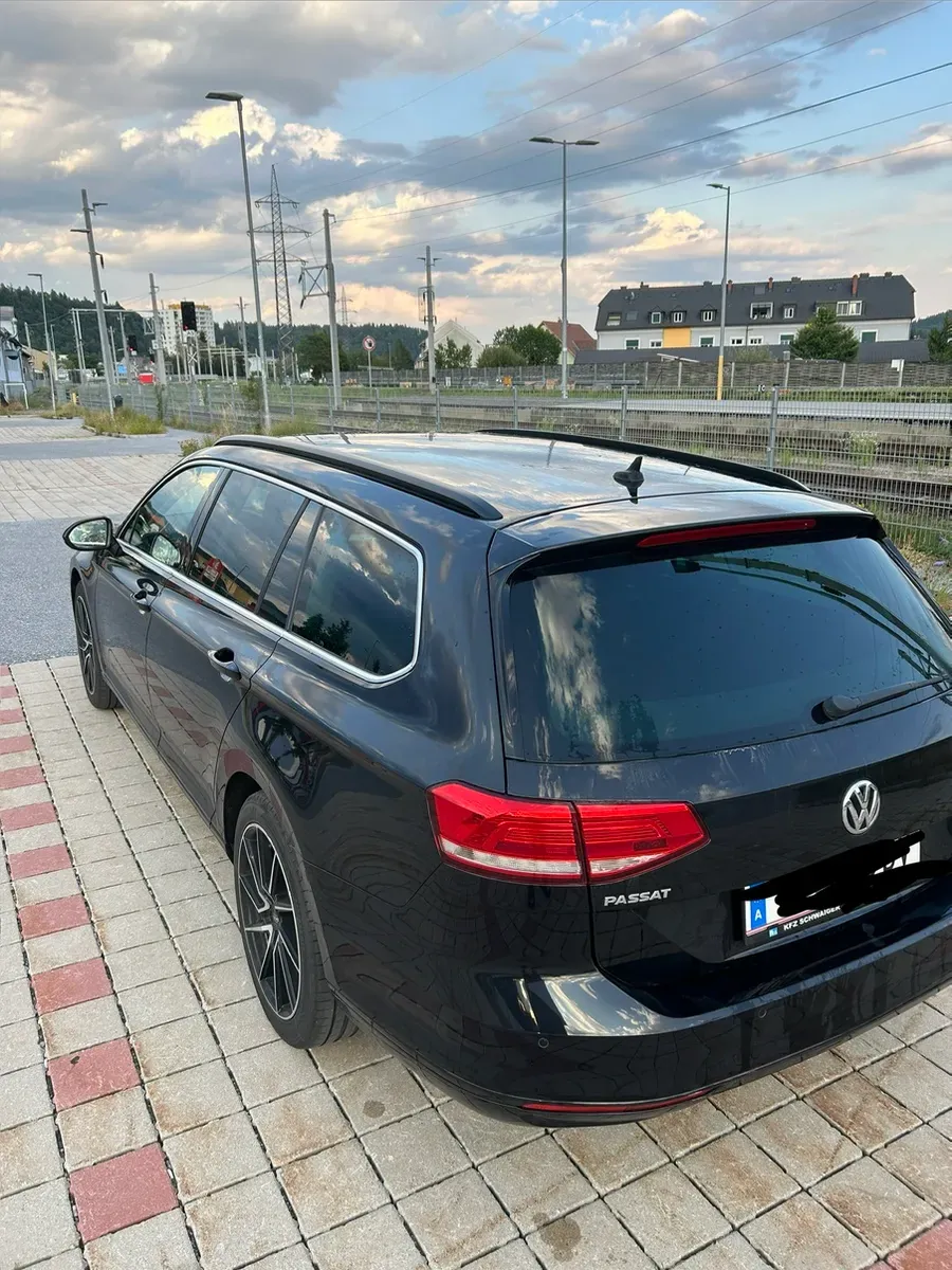 Volkswagen Passat 2018 photo 2