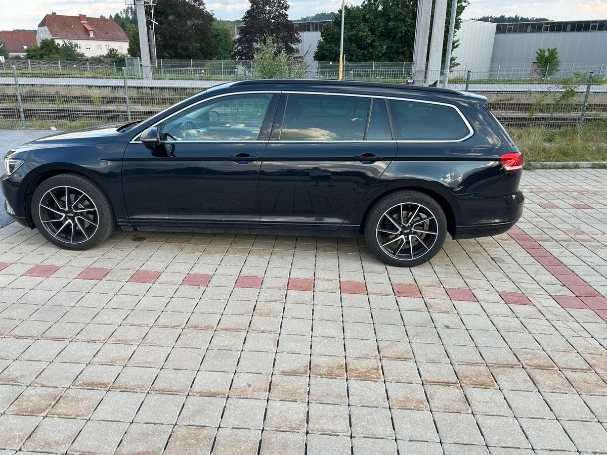 Volkswagen Passat 2018 photo 3