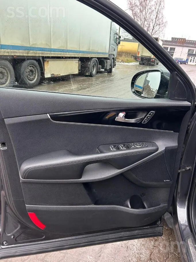 Kia Sorento 2015 photo 2