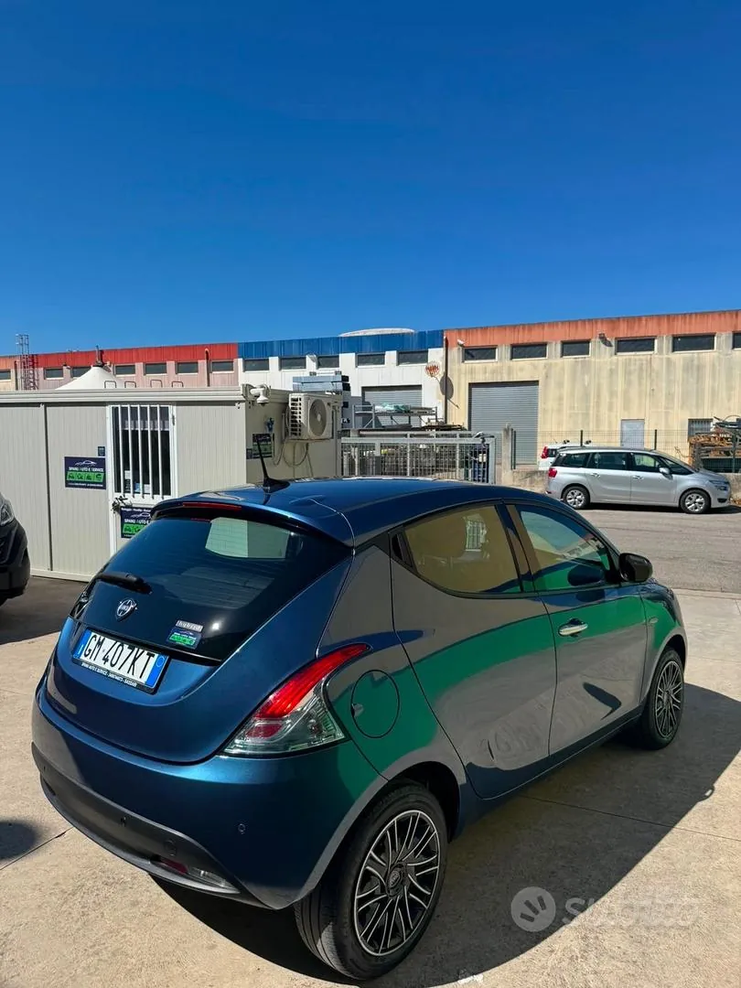 Lancia Ypsilon 2022 photo 5