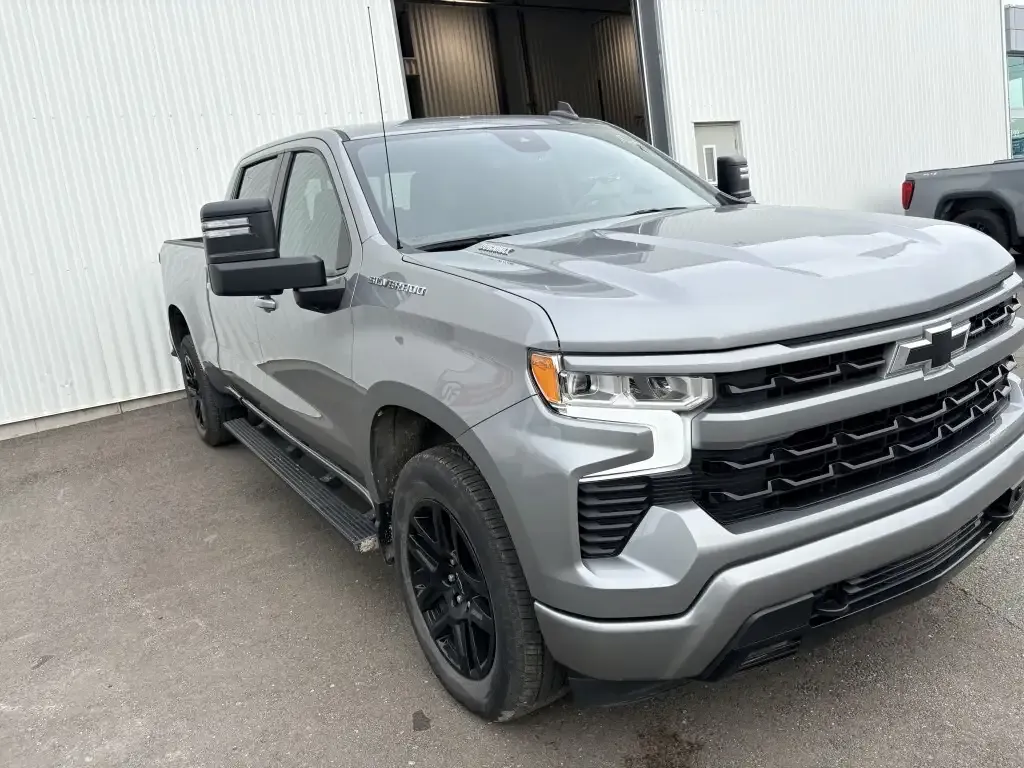 Chevrolet Silverado 1500 2024 photo 2