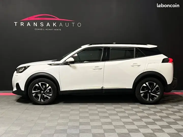 Peugeot 2008 2020 photo 2