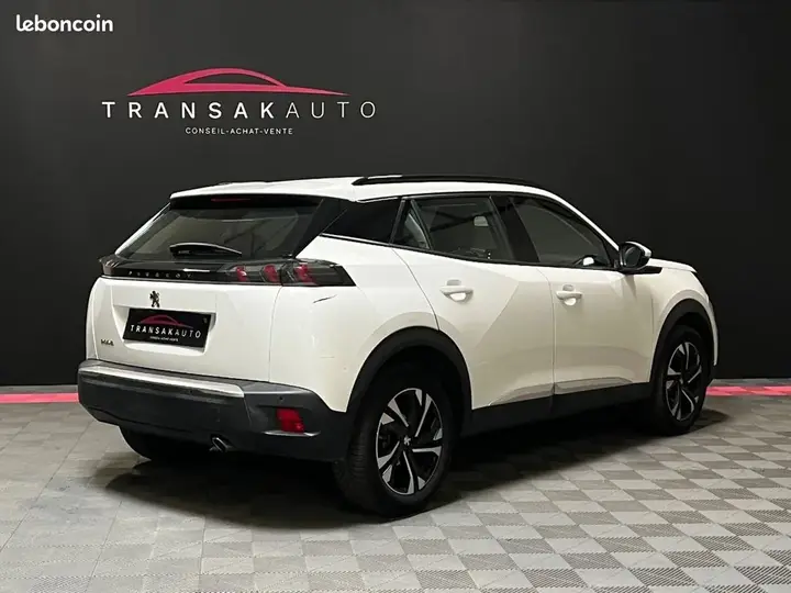 Peugeot 2008 2020 photo 4