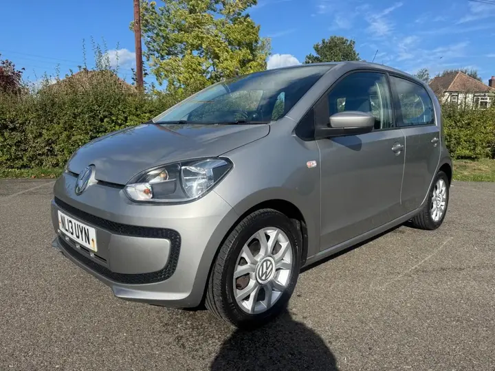 Volkswagen Up 2013 photo 3