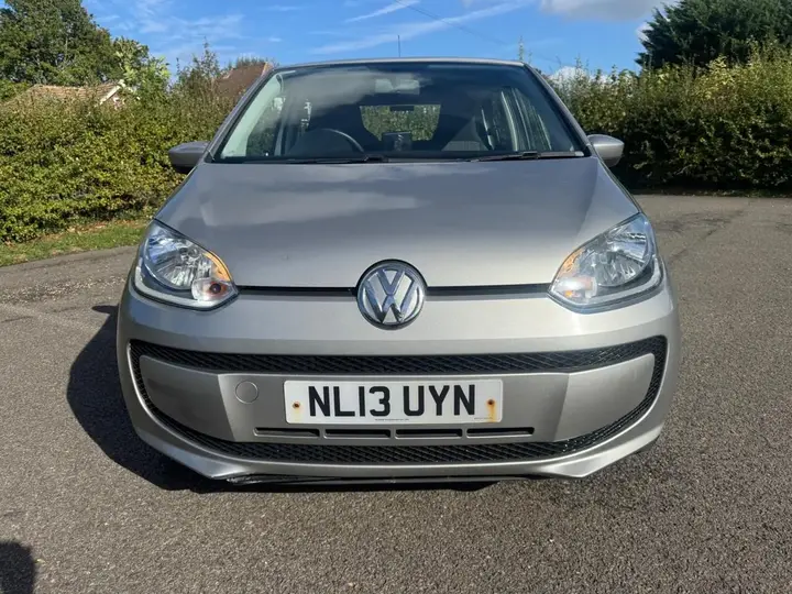 Volkswagen Up 2013 photo 2