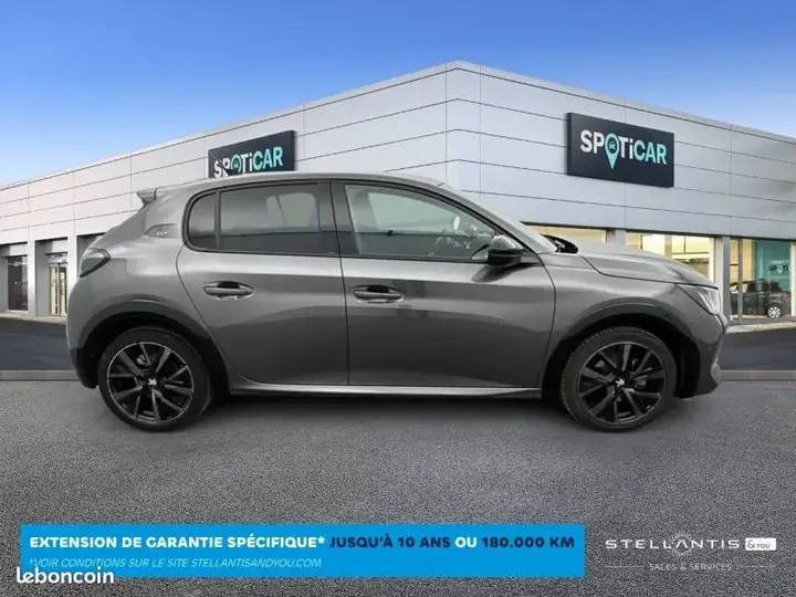 Peugeot 208 2021 photo 4