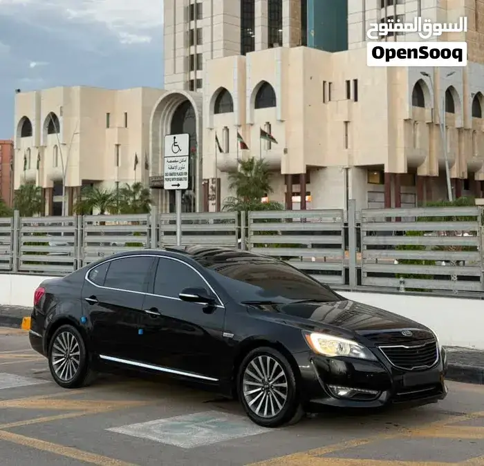 Kia Cadenza 2012 photo 2
