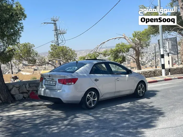 Kia Forte 2012 photo 4