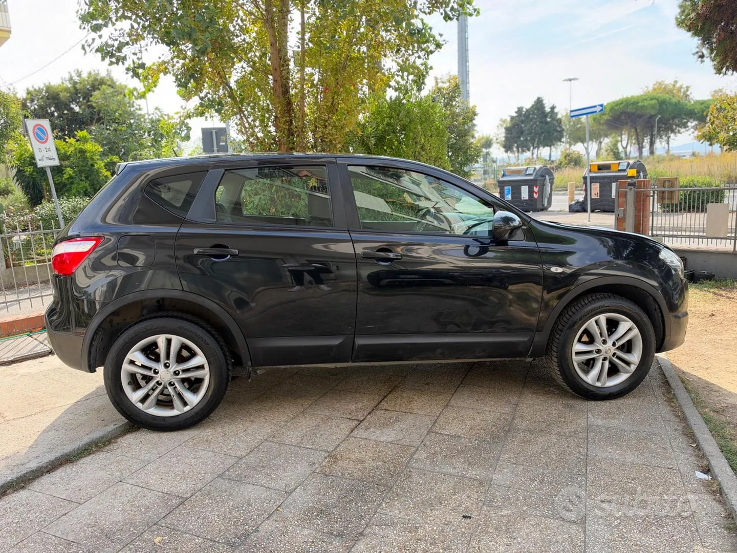 Nissan Qashqai 2012 photo 3