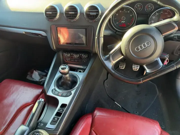 Audi Tt 2008 photo 2