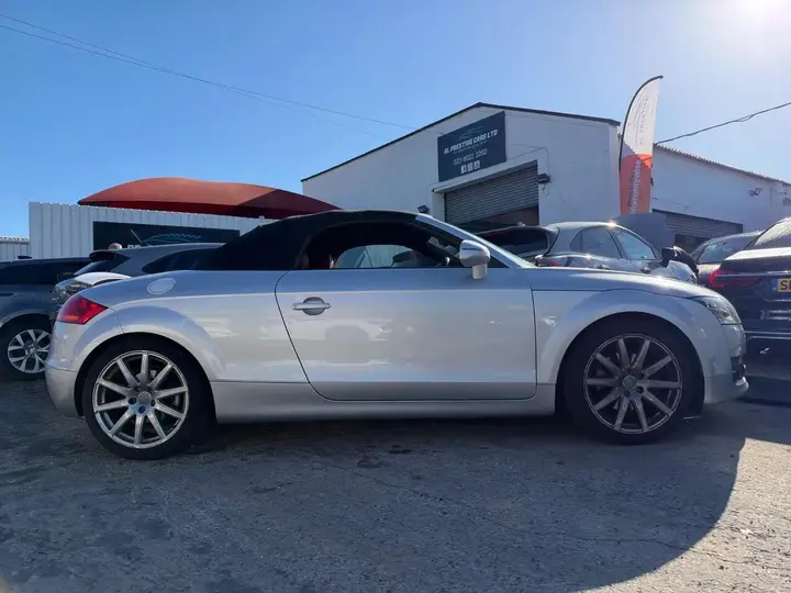 Audi Tt 2008 photo 3
