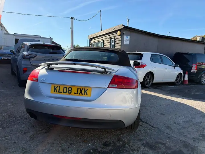 Audi Tt 2008 photo 4