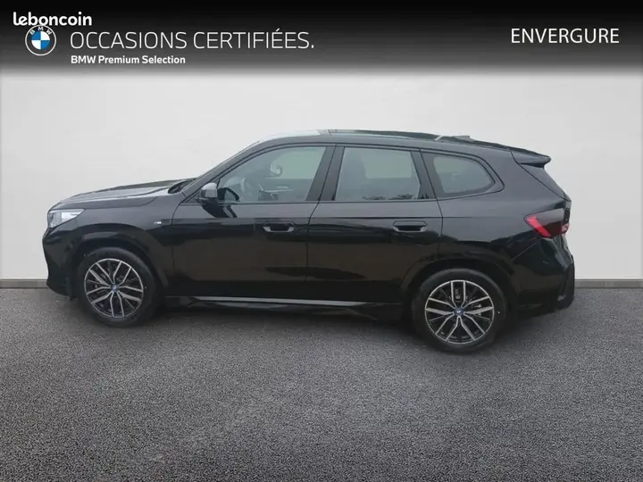 BMW X1 2023 photo 3