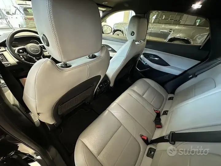 Jaguar E-Pace 2022 photo 5