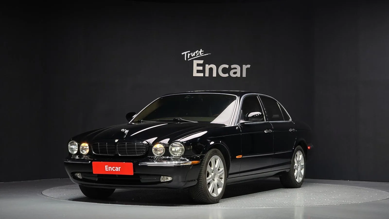 Jaguar Xj8